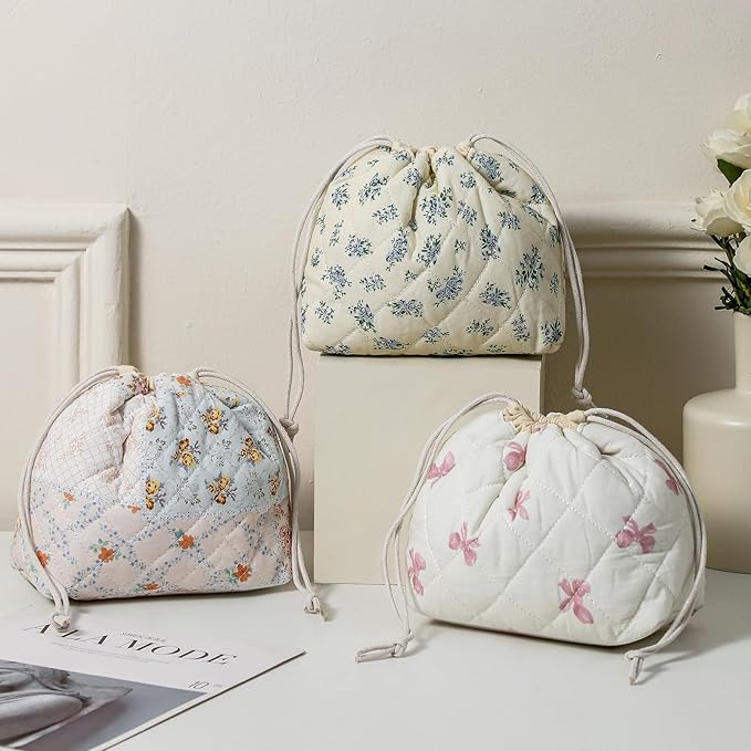 Cotton Quilted Drawstring Makeup Bag with Canvas Lining,Coquette Aesthetic Cute Travel Toiletry Bag,Drawstring Gift Bag for Women and Girls（11Blue Flower）