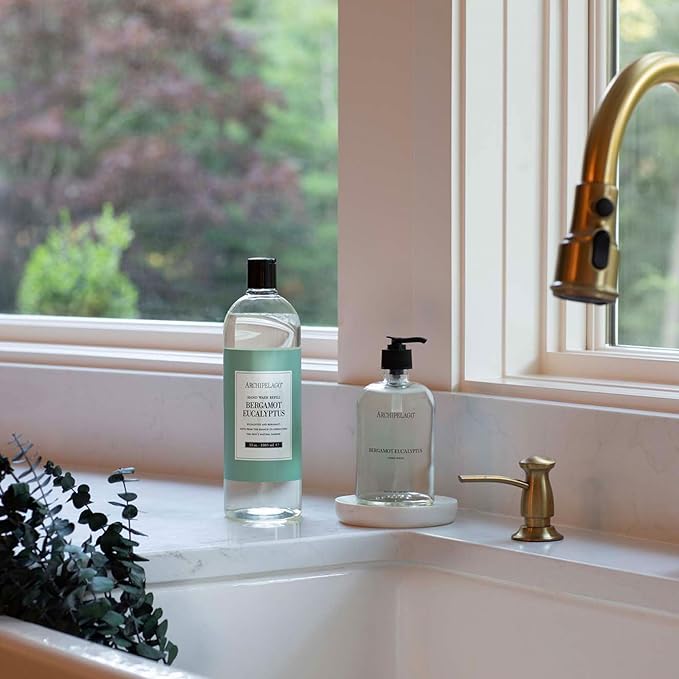Archipelago Botanicals Bergamot Eucalyptus Hand Wash Refill, Liquid Hand Soap Refill, Fragrances with Bergamot and Eucalyptus, 33 fl oz