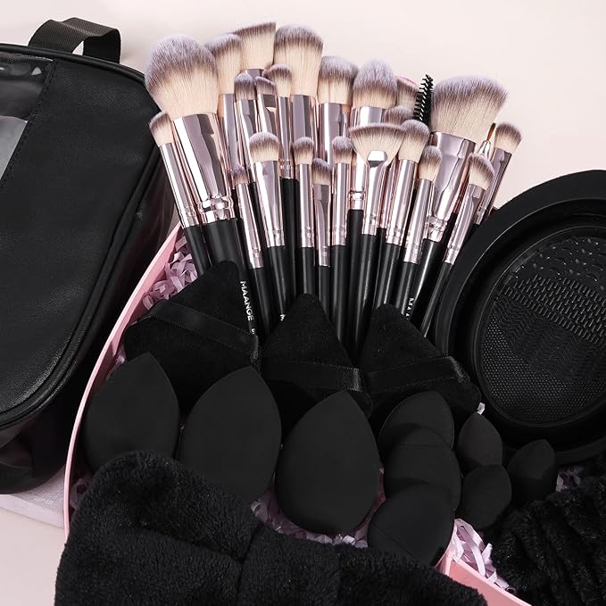 MAANGE Makeup Brushes 42 Pcs Makeup Kit, Multi-functional Makeup Tool Set with Makeup Brush Foundation Brush Make up Brushes Set (Black, 42 Piece Set)