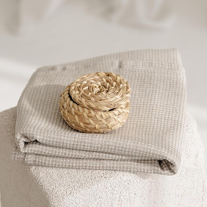 Natural Flax Linen Bath Towel - Waffle Weave Towels for Bathroom - Lightweight Travel Towel - Quick Dry Absorbant Decorative
