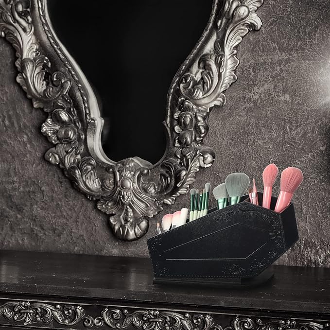 Maitys Coffin Makeup Brush Holder Gothic Wooden Organizer Spooky Coffin Case Gifts for Women Cosmetic Display Cases Spooky Home Office Pencil Brushes Organizer Bathroom Christmas Decor Accessories