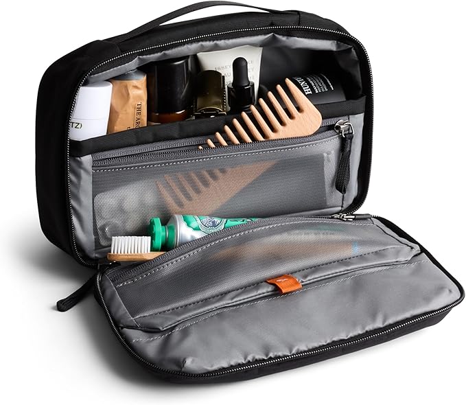 Bellroy Hanging Toiletry Kit (Hanging 3 Liter Toiletry Bag for Men and Women, and Designed for Travel) - Black