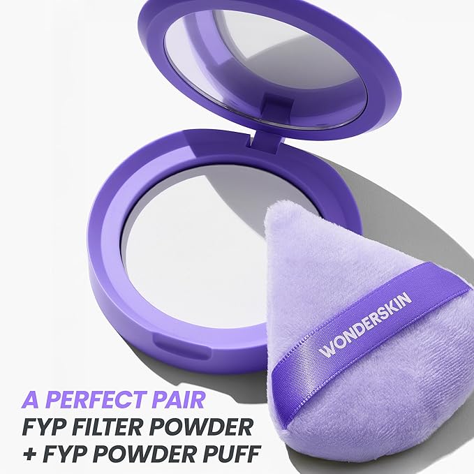 Wonderskin FYP Powder Puff - Triangle, Soft Velour Makeup Puff For Loose or Pressed Setting Powder
