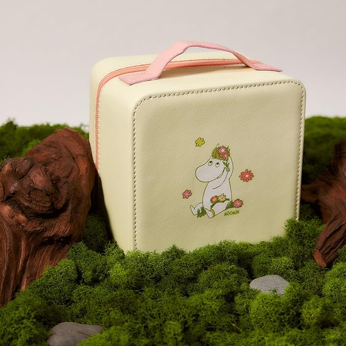 x Moomin Seaside Daisy Cosmetics Bag – Cute Faux Leather Makeup Organizer with Plush Lining, Travel-Ready (Yellow Floral Moomin)