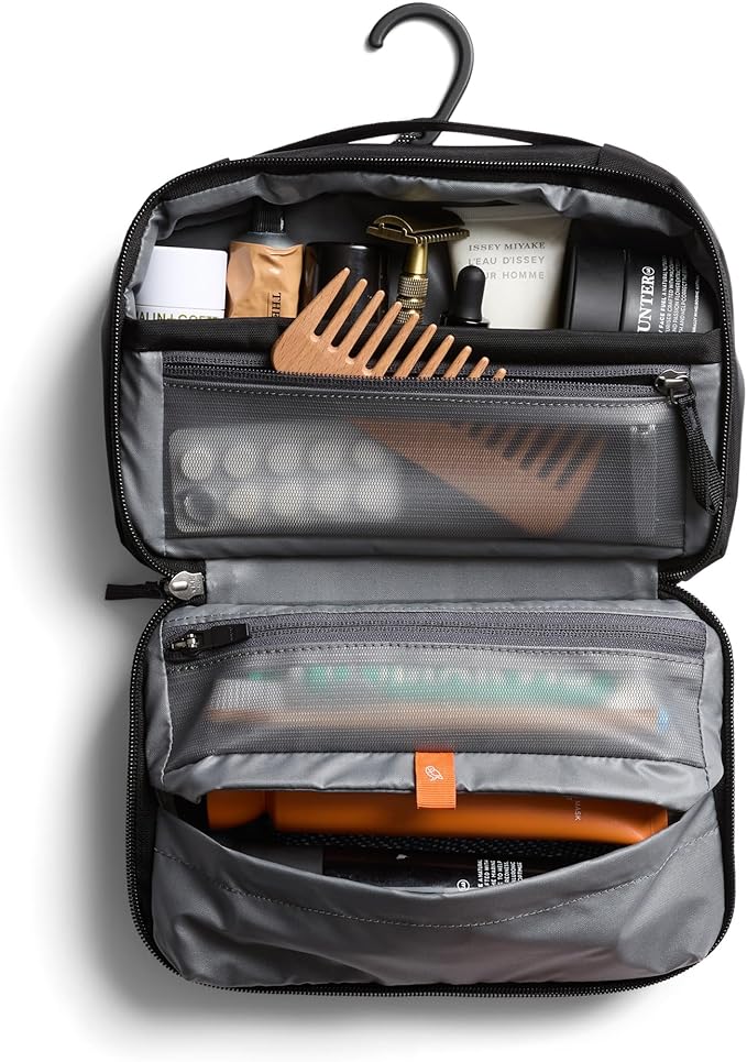 Bellroy Hanging Toiletry Kit (Hanging 3 Liter Toiletry Bag for Men and Women, and Designed for Travel) - Black