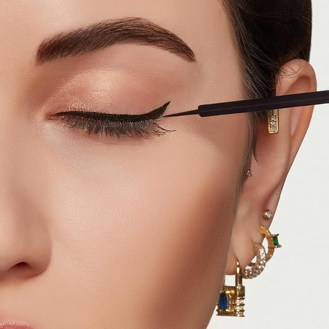 Ardell Magnetic MegaHold 054 Lashes, 1 pair (Pack of 2)