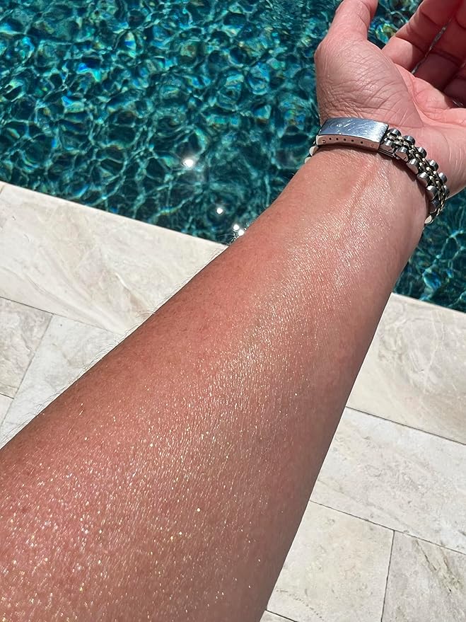 GLIMMER GODDESS Organic Illuminating Shimmer Body & Face Oil – 24K Gold – Hydrating Vegan Formula for Radiant Glow – 4 oz