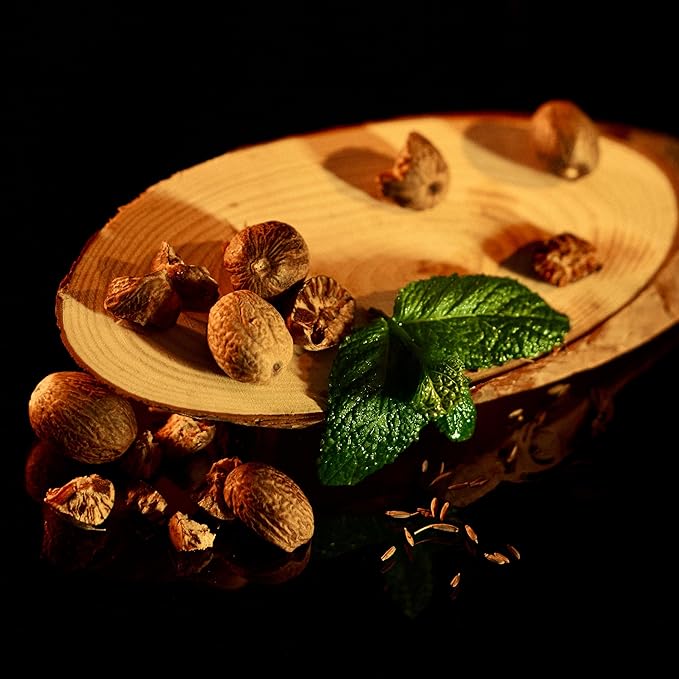 Banderas Perfumes - The Golden Secret - Eau de Toilette Spray for Men - Long Lasting - Masculine, Casual and Elegant Fragrance - Mint, Apple and Spicy Notes - Ideal for Day Wear - 6.7 Fl Oz