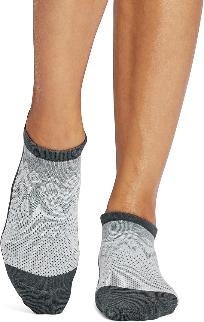 TAVI Women’s Savvy Grip Socks - Pilates for Women, Slipper, Yoga, and Ballet, Barre