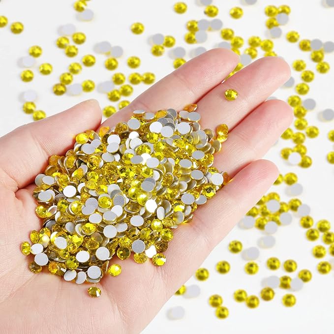 Beadsland Flatback Rhinestones Bulk,2880pcs Yellow Rhinestones for Nails Crafts Clothes DIY Decoration, Citrine/Lemon Yellow, SS30, 6.3-6.5mm
