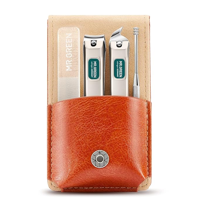 MR.GREEN Portable Manicure Sets Pedicure kits Stainless Steel Nail Clippers Tool Travel Grooming Case Nail Scissors Gift Box (Mr-6104)