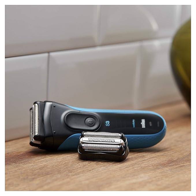 Braun Series 3 Pro Skin Electric Shaver Replacement Head - 32B - Compatible with Electric Razors 3000s, 3010s, 3040s, 3050cc, 3070cc, 3080s, 3090cc