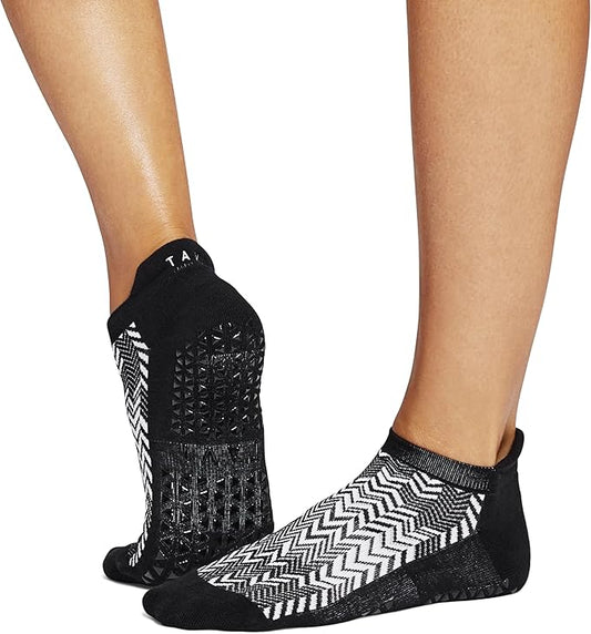 TAVI Women’s Savvy Grip Socks - Pilates for Women, Slipper, Yoga, and Ballet, Barre