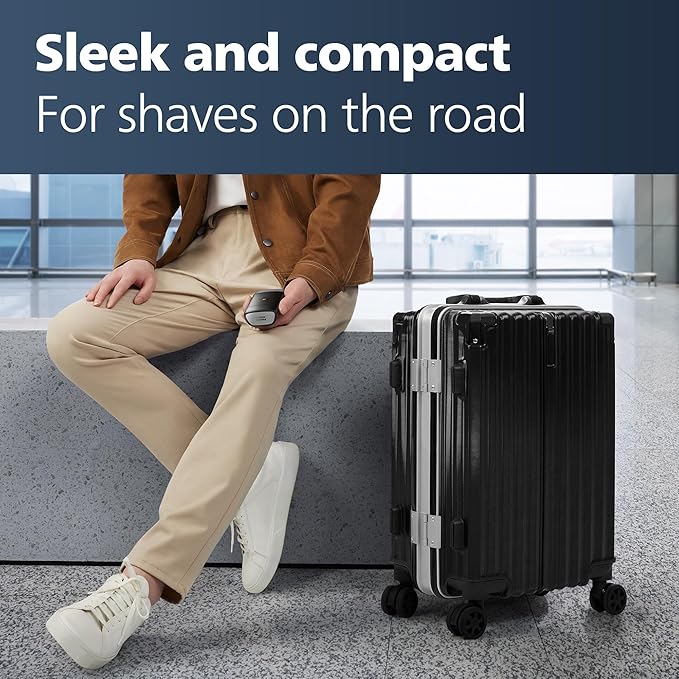 Philips Norelco Portable Shaver, On-The-Go Wet and Dry Electric Shaver, ComfortCut Blade System, 3D Floating Heads, Compact Design, Powerful Battery, Model PQ888/81