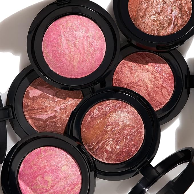 LAURA GELLER NEW YORK Baked Blush-n-Brighten Marbleized Blush for Cheeks - Beachy Horizon - Natural Finish