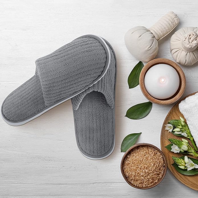 Elcoho 12 Pairs Closed Toe Spa Slippers Reusable Slippers Coral Fleece Washable Disposable Home Slippers for Women Men Guests Hotels House Slippers Housewarming Indoors Bathroom Party Traveling