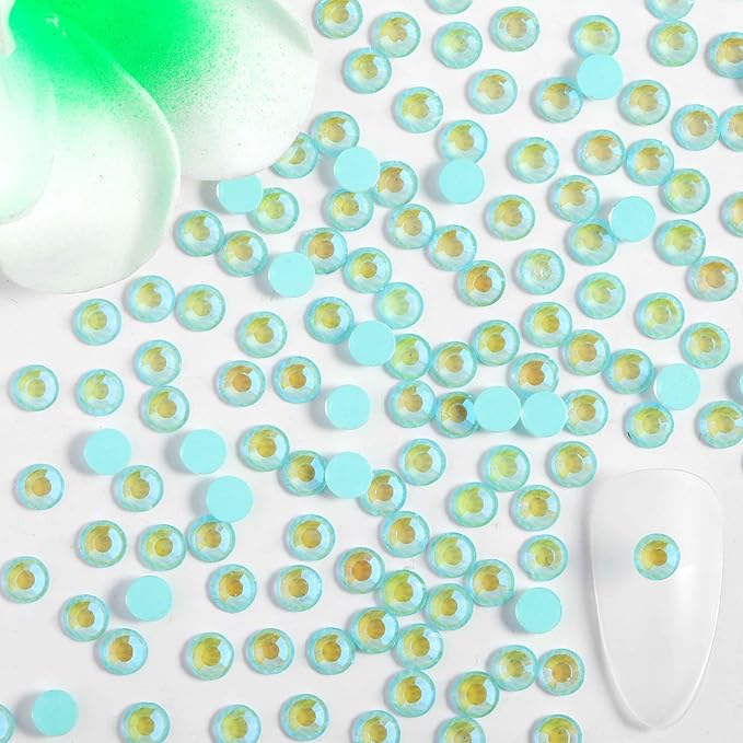 Beadsland 1440pcs Flat Back Crystal Rhinestones Round Gems for Nail Art and Craft Glue Fix, Luminous Mint, SS20,4.6-4.8mm