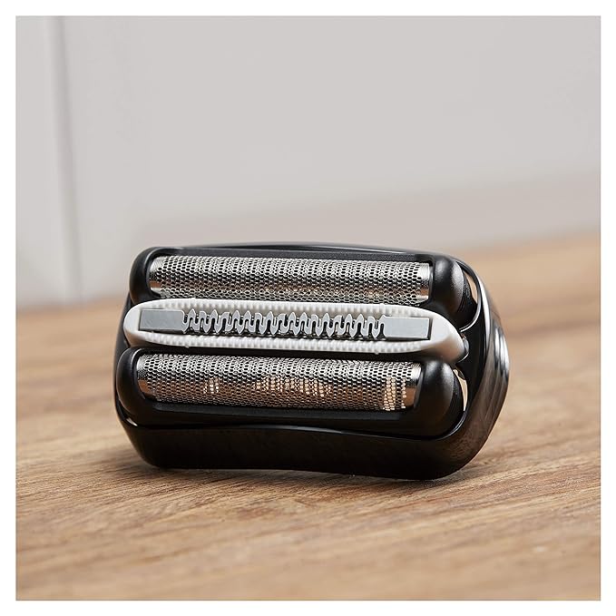 Braun Series 3 Pro Skin Electric Shaver Replacement Head - 32B - Compatible with Electric Razors 3000s, 3010s, 3040s, 3050cc, 3070cc, 3080s, 3090cc