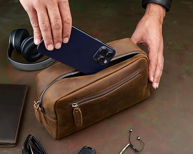 Awesometik Mens Travel Bag Toiletries Organizer Case for Grooming, Toiletry Bag for Men, Travel Essentials Shaving Dopp Kit, Geniune Leather Water Resistant Cosmetic Bag Pouch (Light Brown)