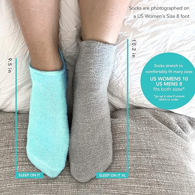 Barefoot Scientist Sleep On It Overnight Moisturizing Gel Socks, Low Profile Ankle Socks, Nourish Your Feet, Grey, L