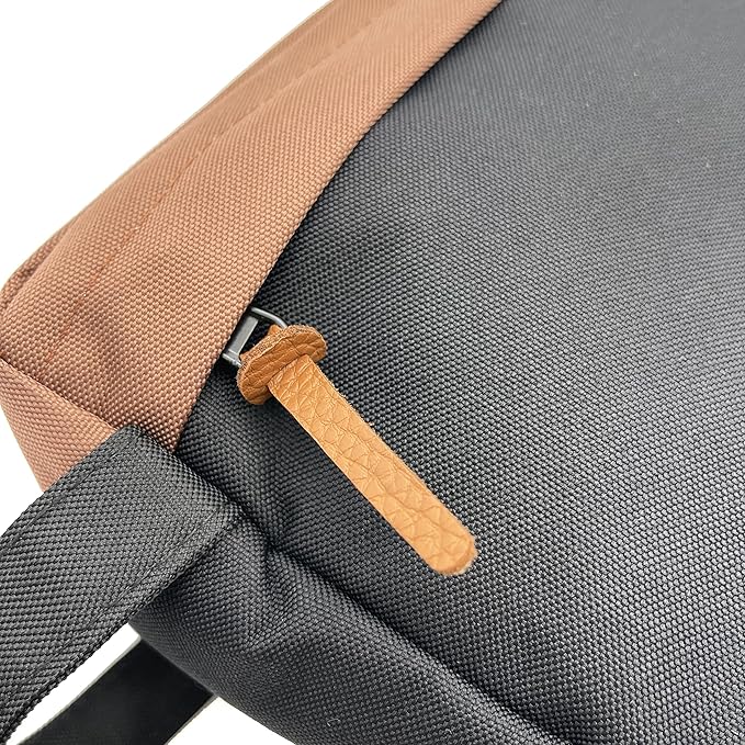 Icon Sports Fan Shop FC Barcelona World Soccer Club Team Logo Officially Licensed Toiletry Travel Bag (Black, ONE SIZE)